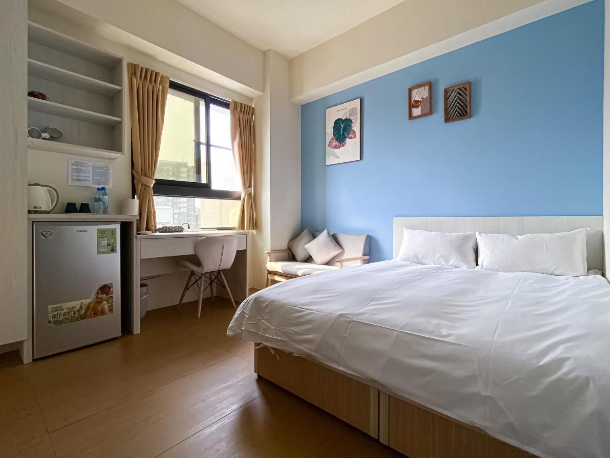 Adagio Hostel Taichung Exterior photo